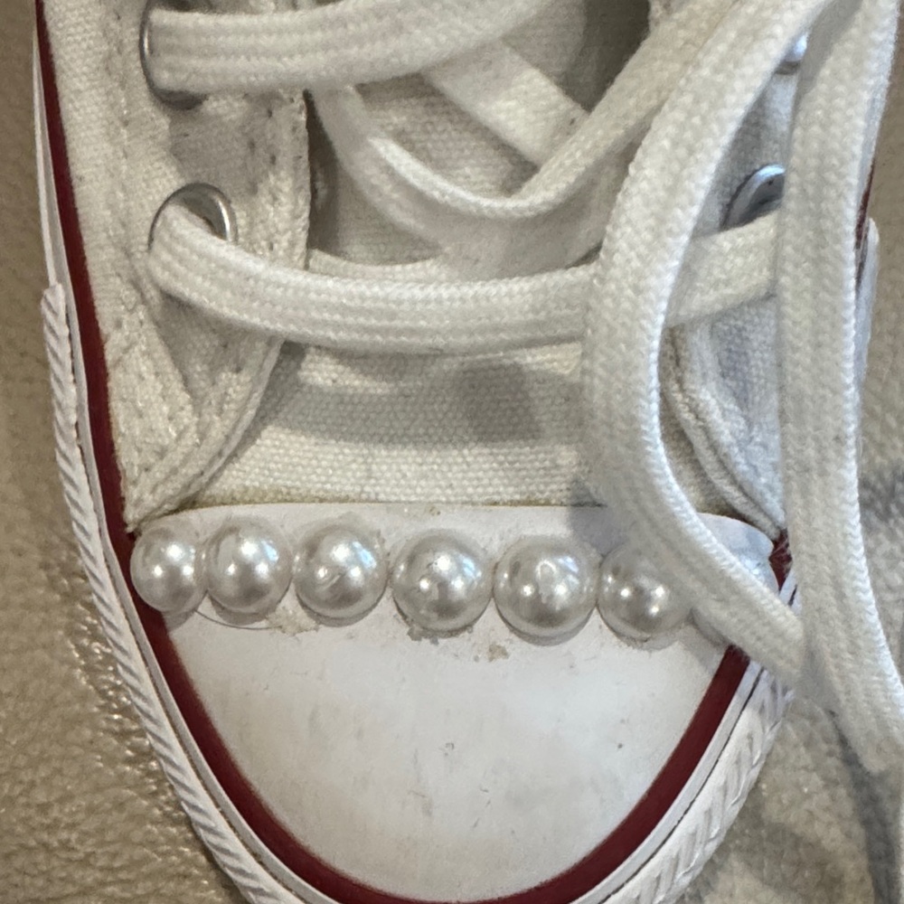 Converse Women’s White Ankle Top with Pearl Accents - Picture 2 of 9